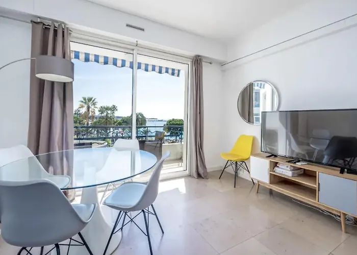 C082-Croisette - 2 Chambres - Vue Epoustouflante Cannes