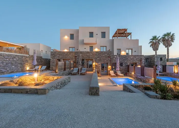 Paros Comfy Suites Naoussa