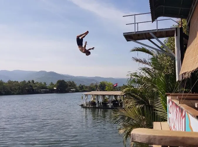 Hotel The Hideaway Kampot
