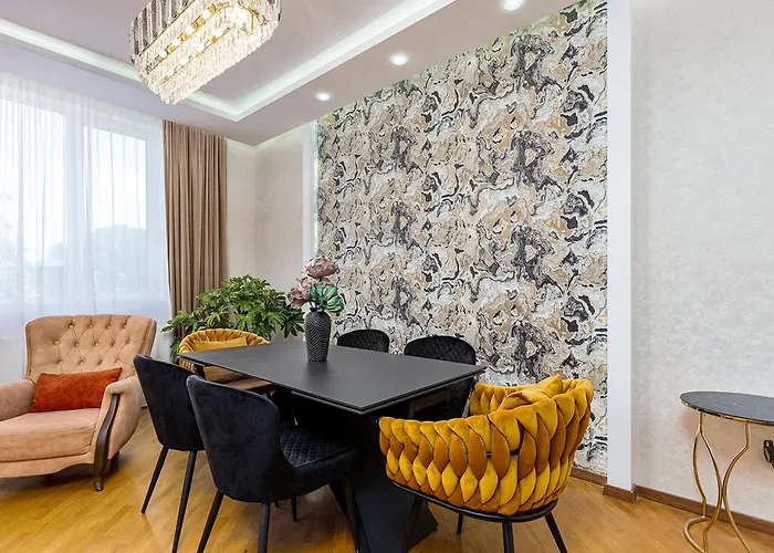 Ferienwohnung Penthouse In Vake Tbilisi