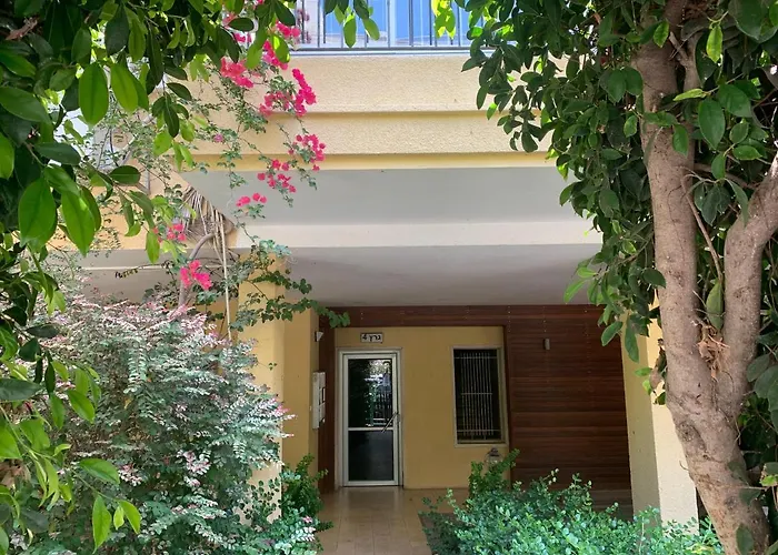 Bright 3Br In The Beating Heart Of Tlv By Feelhome Tel Aviv-Jaffa