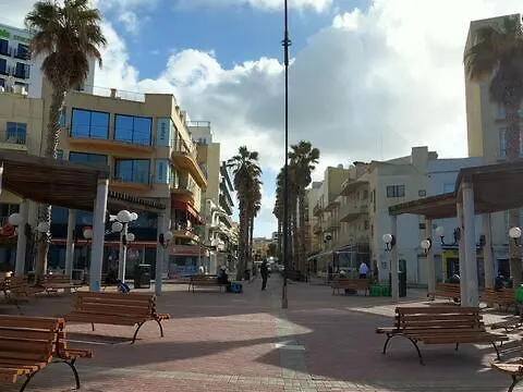 The Clover St. Paul's Bay