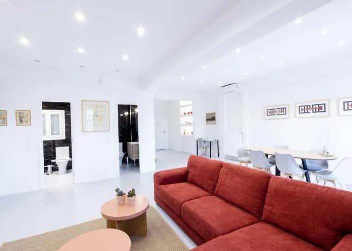 Comfort Sunny Hub With 2 Bdr Athen
