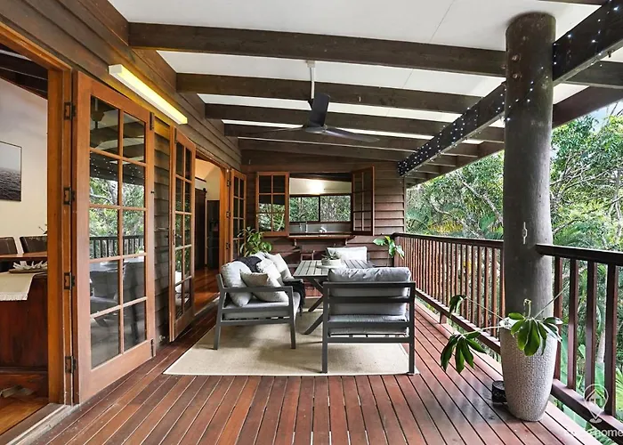 Bindi Treehouse - Elevated Pole Home Freshwater