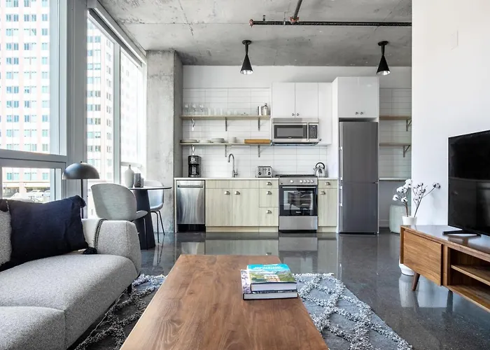 River N 1Br W Gym Pool Nr L Stop Beach Chi-362 Chicago