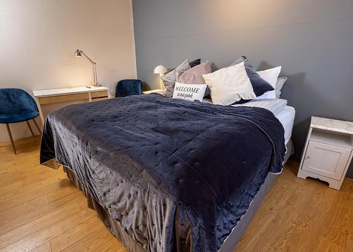 Ferienwohnung Downtown Sanctuary With Private Entrance Reykjavík