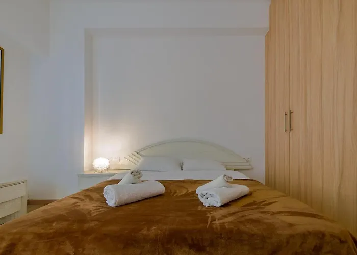 Nice 1Bd Apartment Close To Metro Station Ampelokipoi Athen