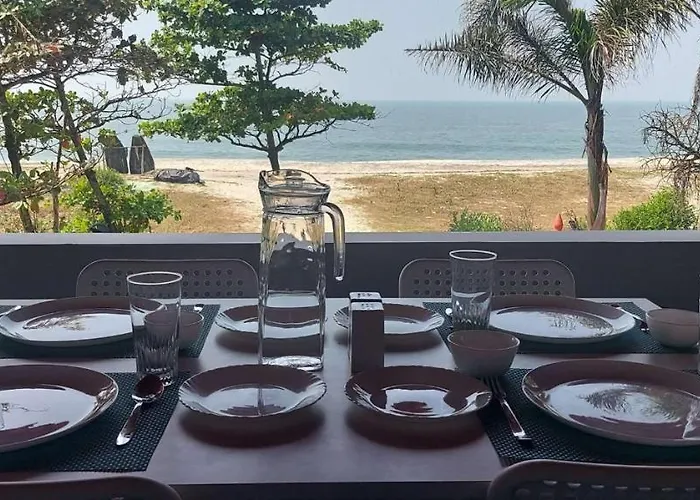 Happy Seas Beach Villa Alappuzha