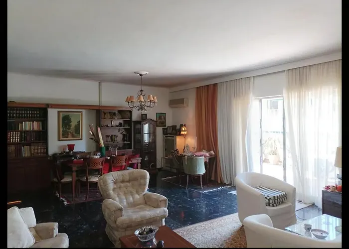 Spacious Double Room In The Center Of Athen