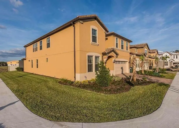 8899 - Super Star Mansion W Pool Spa Close To Disney Kissimmee