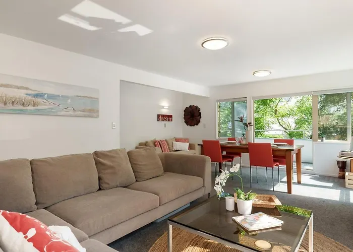 Villa Downtown With Mt Drury Views Mount Maunganui