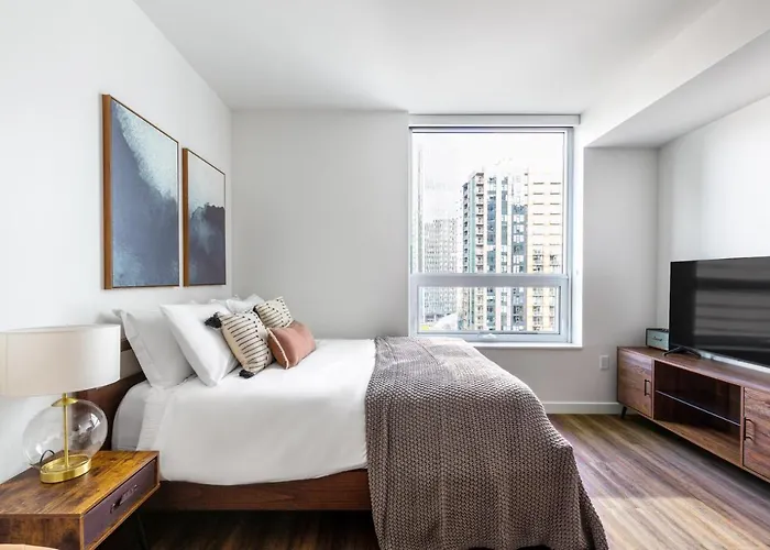 Belltown Studio W Gym Wd Roof Lounge Nr Slu Sea-85 Seattle