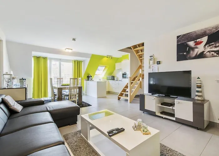 Nice Duplex Located In The Market Square Blankenberge