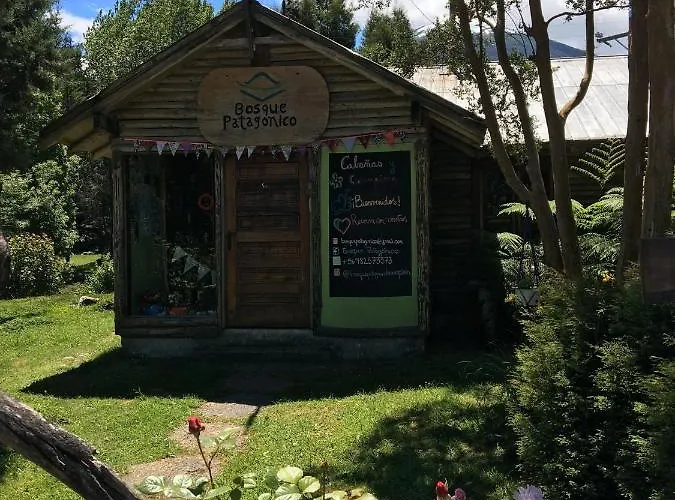 Bosque Patagonico Cabanas Y Camping Hornopiren