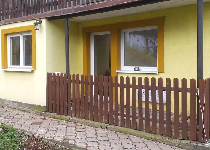 Pokoje Goscinne Kurza Zagroda Jelenia Góra