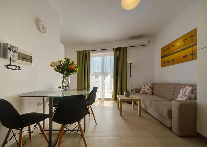 St Pauls'S Bay 2 Bedroom Apartments & Penthouse Close To Promenade St. Paul's Bay