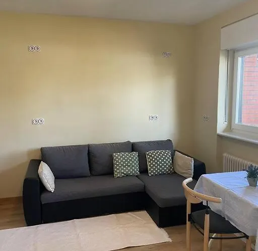 Einzimmerwohnung + Dusche und WC Berlin