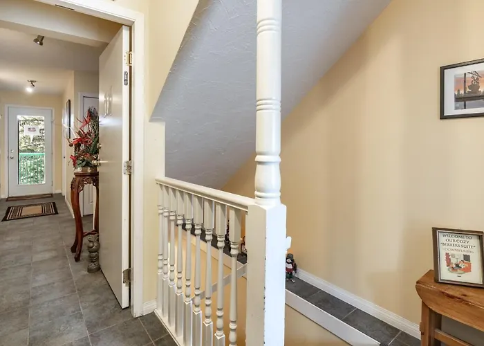 Vacation Homes By The Bulldog- Berker'S Suite A Silver Star