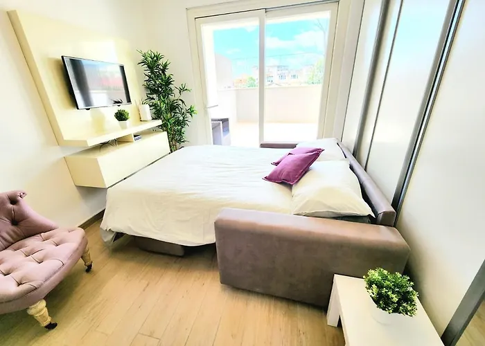 Quela Apartment - Pietralata Rom
