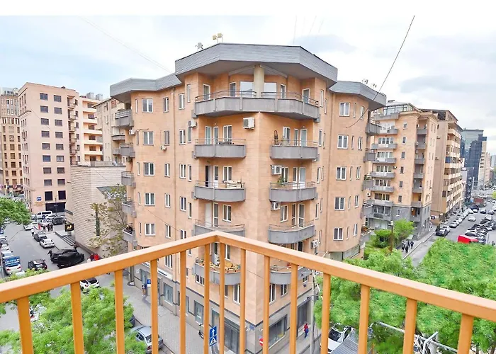 Prime Apartment 2 Bedrooms 2 Bathrooms Erivan
