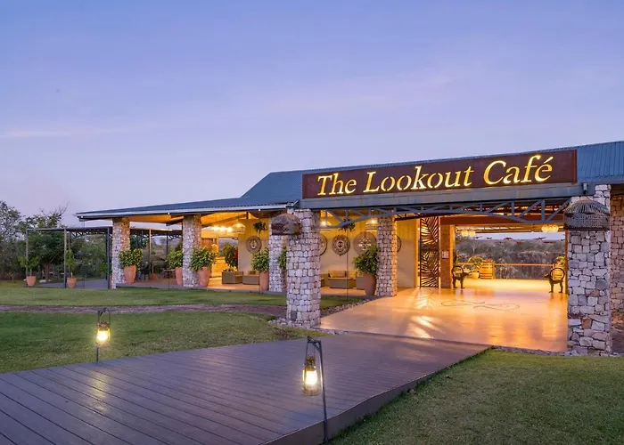 Central, Peaceful, Victoria Falls Self Catering With Plunge Pool, Sleeps 5