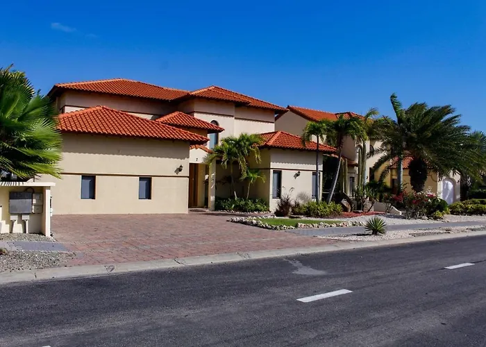 Luxurious House With Private Pool In Tierra Del Sol Resort&Golf Palm Beach