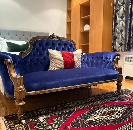 Central London Apartment - H