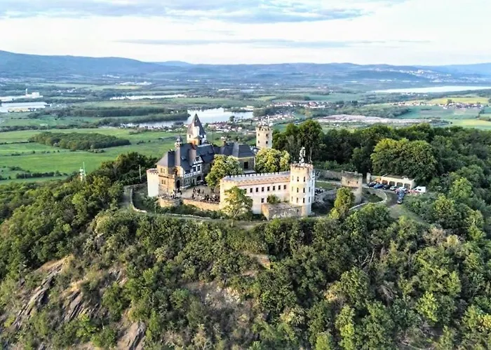 Penzion Hrad Doubravka Teplice