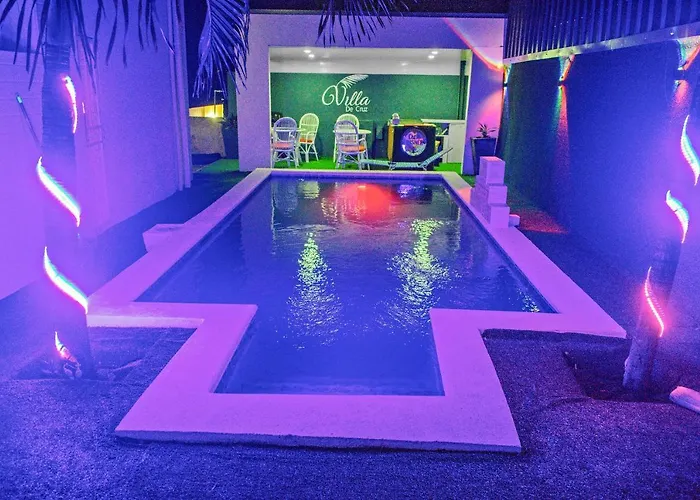 Villa De Cruz - Groovy Suite Scarborough