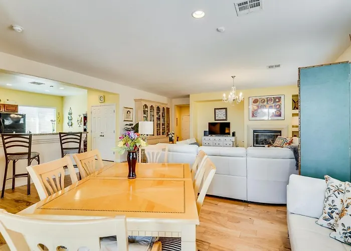 Dog-Friendly Las Vegas Rental Home W/ Private Yard
