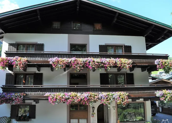 Pension Hochtor Saalbach-Hinterglemm