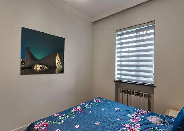 Apartment Close To Izmir Park Baku