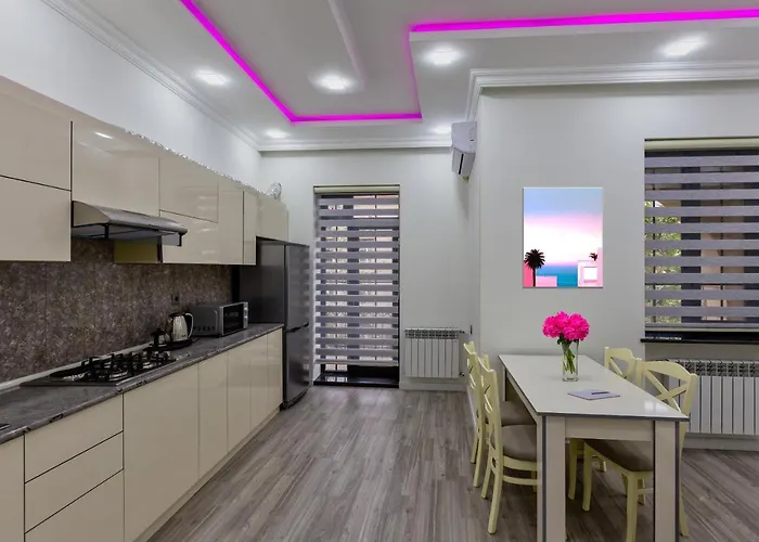 Apartment Close To Izmir Park Baku