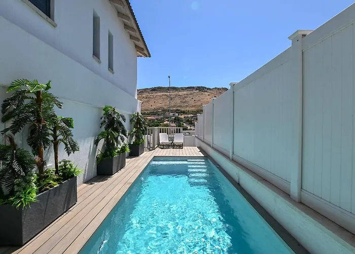 Villa וילה לארבל Migdal