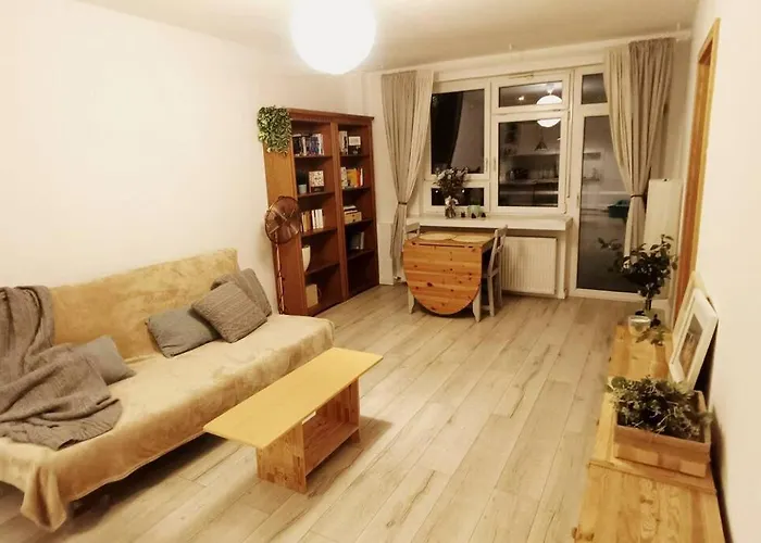 2Rm - Spacious & Quiet - Center 15 Min - Metro 2 Min - By Globe Nests Warschau
