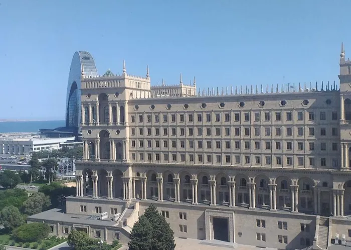Sea View Apartment In The Center Of Baku!