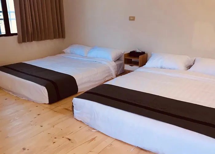 Starry Sky Hostel Checheng