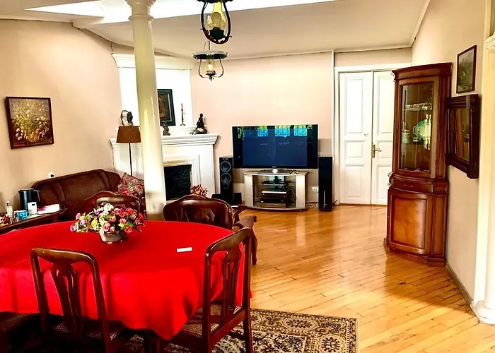 Hotel Polonia Tbilisi House