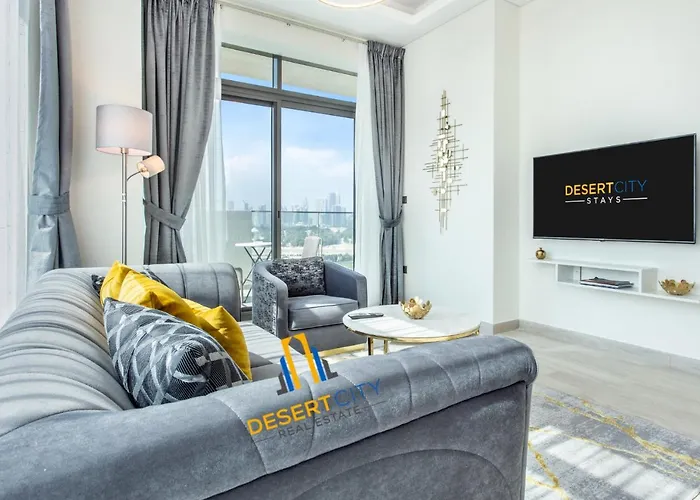 2 Bed In Azzizi Farhad With Burj Khalifa View By Desert City Stays Dubai