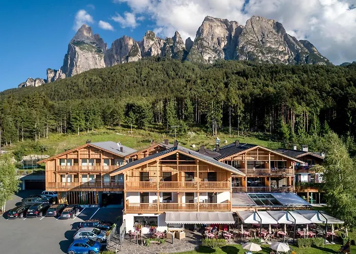 Dolmites Nature Hotel Vigilerhof Seis am Schlern