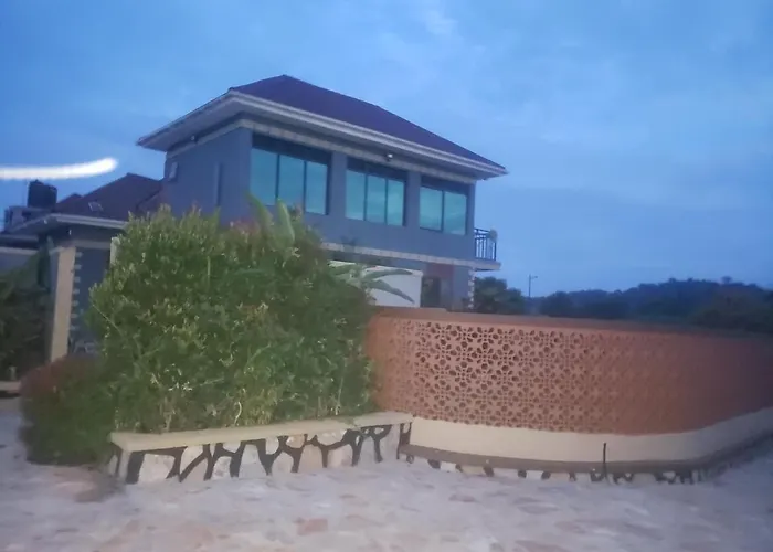Ferienwohnung Gorilla Tours And Travel Africa Ltd Entebbe