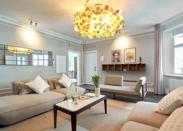 Large 4 Bedroom With Balcony & Bathtub In Cph City Kopenhagen