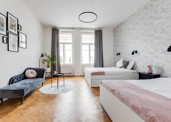 Cool & Charming Apt In City Center - Lub5 Prag