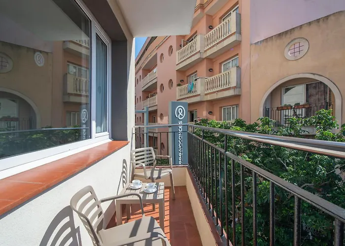 Hotel Lloret Santa Rosa By Pierre & Vacances Lloret de Mar