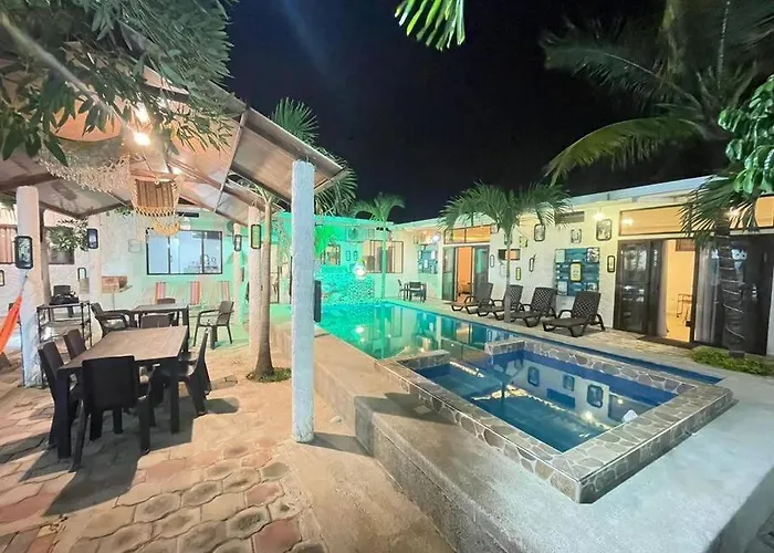 Casa Vacacional #2 Con Vista Al Mar Y Piscina Con 3 Dormitorios , General Villamil Playas-Ecuador