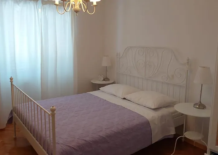Sky Delux Apartment With Parking Makarska