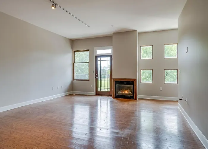Villa Historic Edgefield 2Bd 2Ba Loft Nashville