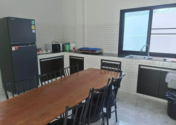 Okat Pool Villa Khanom