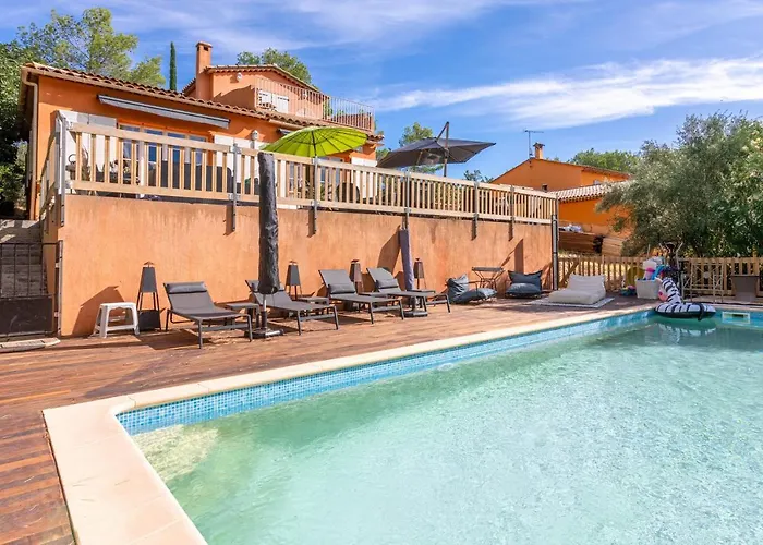 Villa Lorguaise Avec Piscine Lorgues