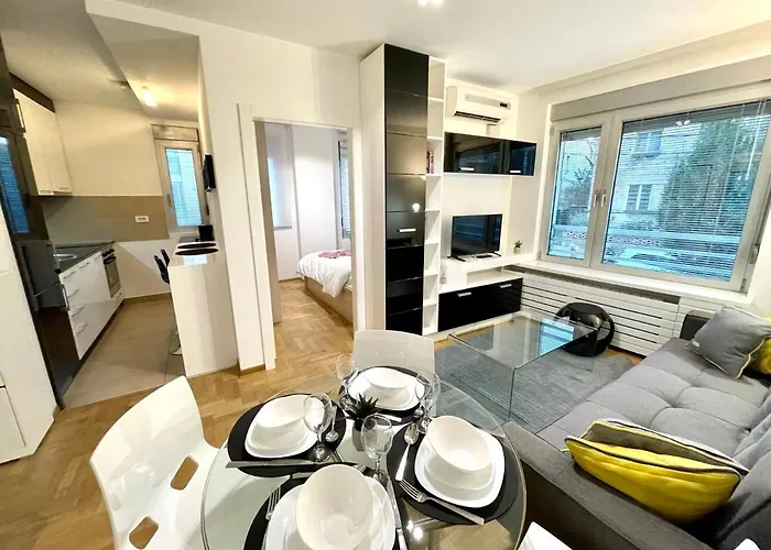 Regina Vracar Apartment And Garage Belgrad